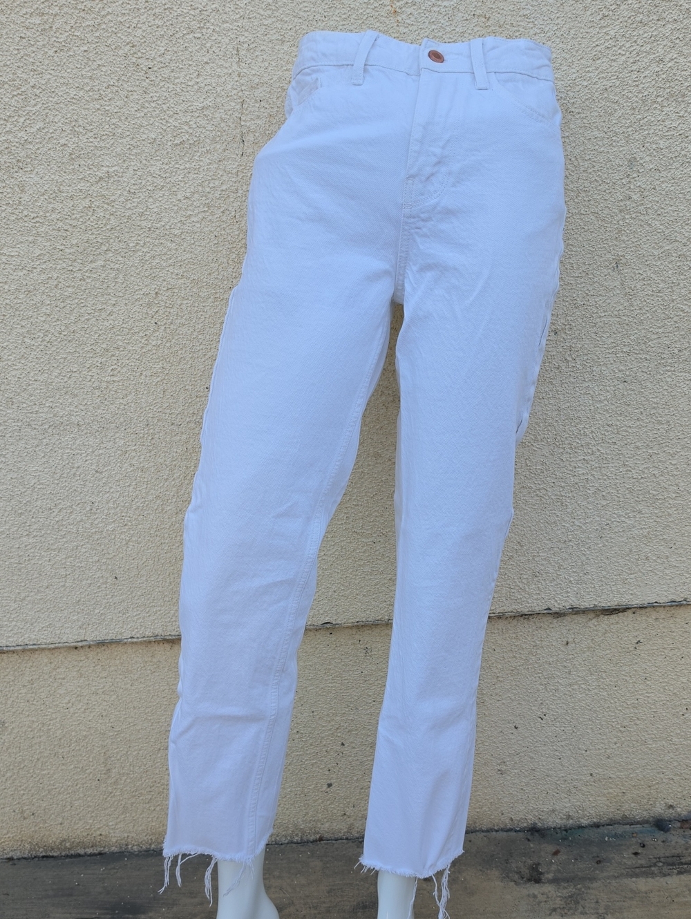Zara White Casual Straight-Leg Pants